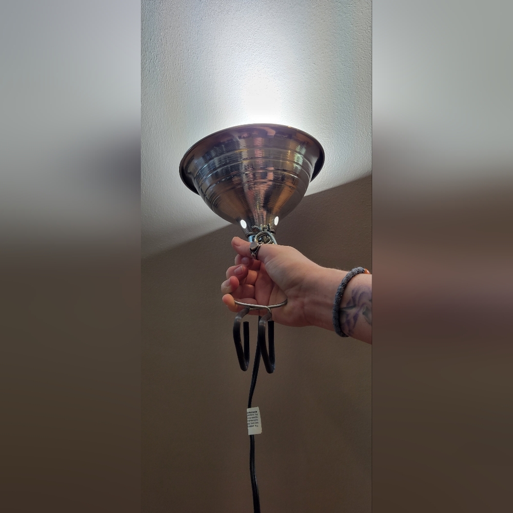 8.5in Portable Clamp Light